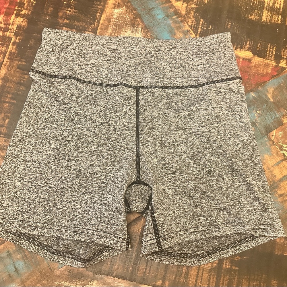 Shorts Strech Leggings Womens workout grey&black Zealot Power Sportswear M NWT